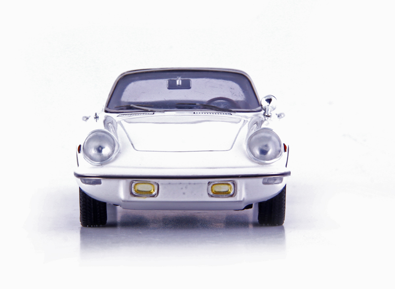 Neretti I Coupe 1964 weiss 1:43