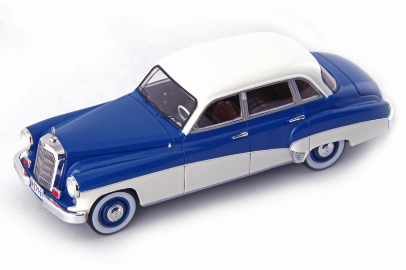 Wartburg Mercedes 170V Limousine 1956 blau mit weissem Dach 1:43
