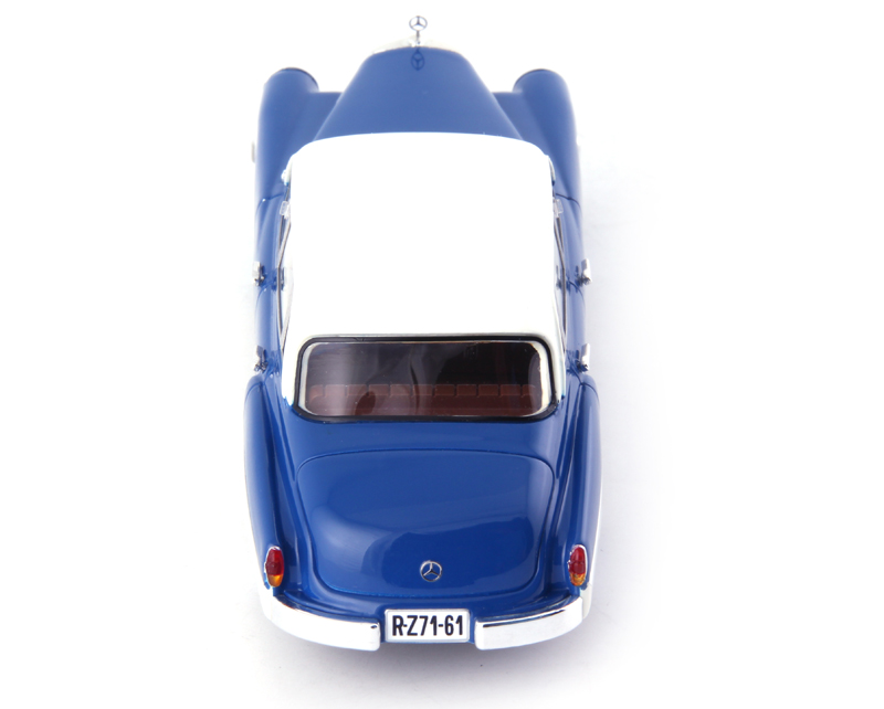 Wartburg Mercedes 170V Limousine 1956 blau mit weissem Dach 1:43