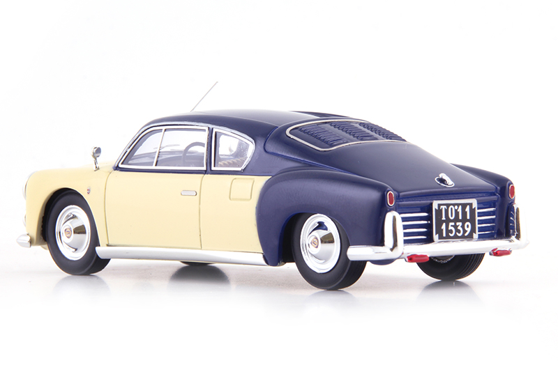 Lancia LP01 Coupe 1947 dunkel blau / cream 1:43