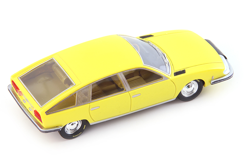 BMC 1800 Pininfarina 1967 gelb 1:43