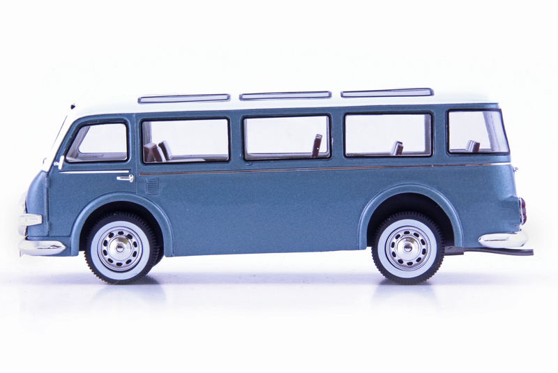 Tatra 603 MB Bus 1961 blau metallik 1:43