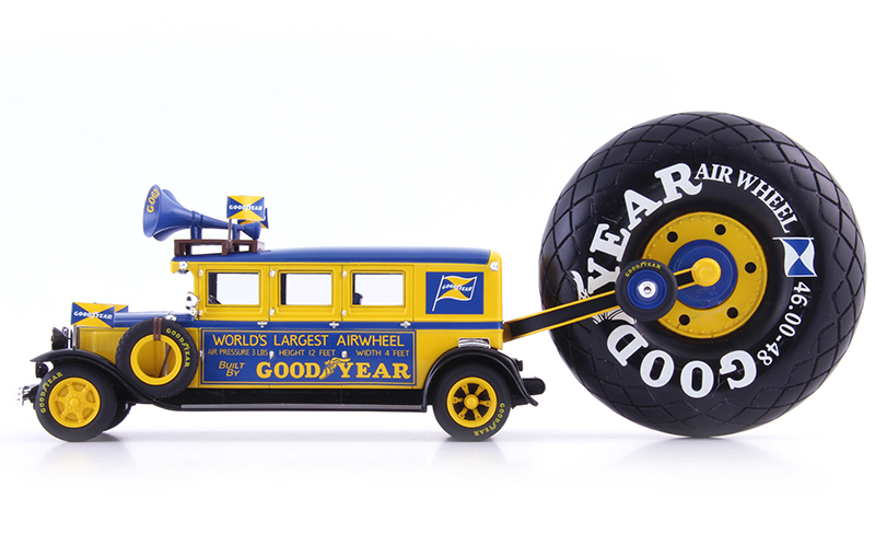Buick Goodyear Airwheel Promotion Bus 1930 blau / gelb 1:43