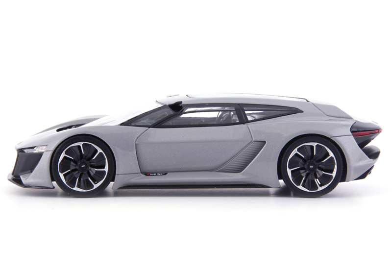 Audi PB-18 e-tron 2018 grau 1:43 Elektro Mobilität