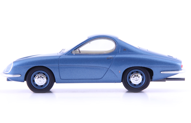 Renault 8 Coupe Ghia 1964 blau 1:43