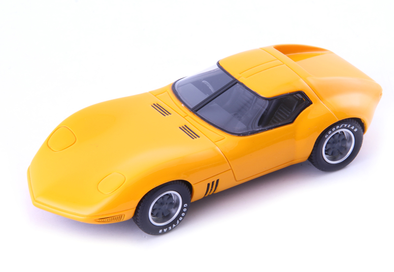 Vauxhall XVR Coupe 1966 orange 1:43