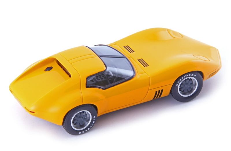 Vauxhall XVR Coupe 1966 orange 1:43