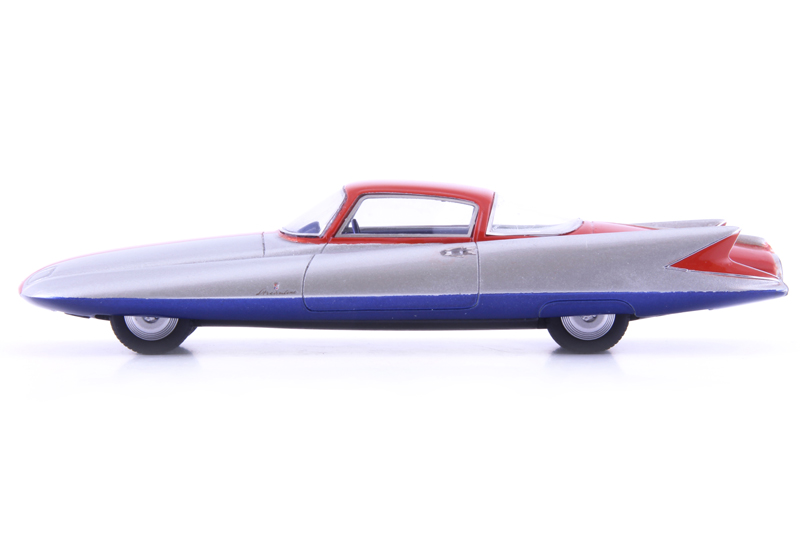 Ghia Streamline X Coupe "Gilda" 1955 silber / rot 1:43