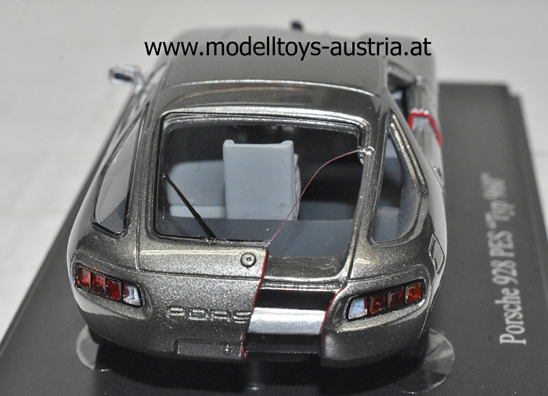 AutoCult Jahrbuch 2020 mit 184 Seiten UND Porsche 928 PES Typ 960 SCHNITTMODELL 1:43 Buch in Deutsch und Englisch