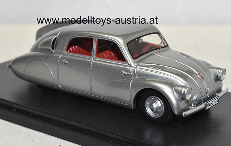 Tatra T97 Limousine 1938 silber 1:43