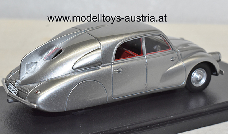Tatra T97 Limousine 1938 silber 1:43