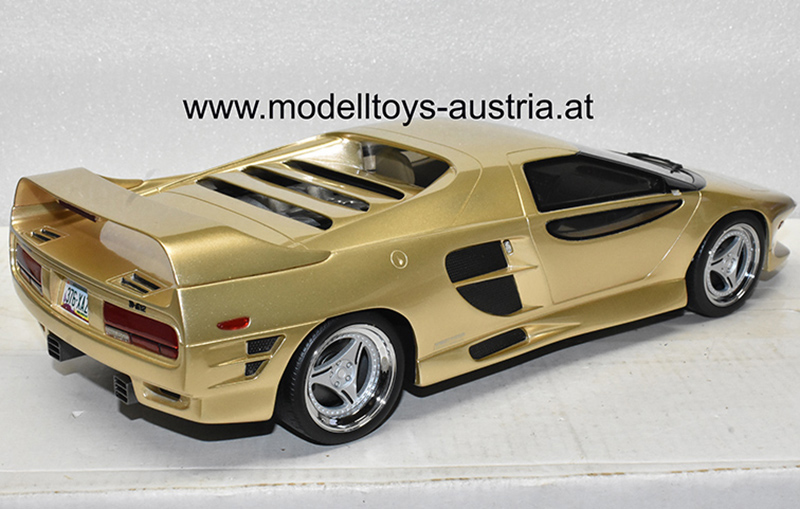 Vector M 12 1995 gold metallik 1:18