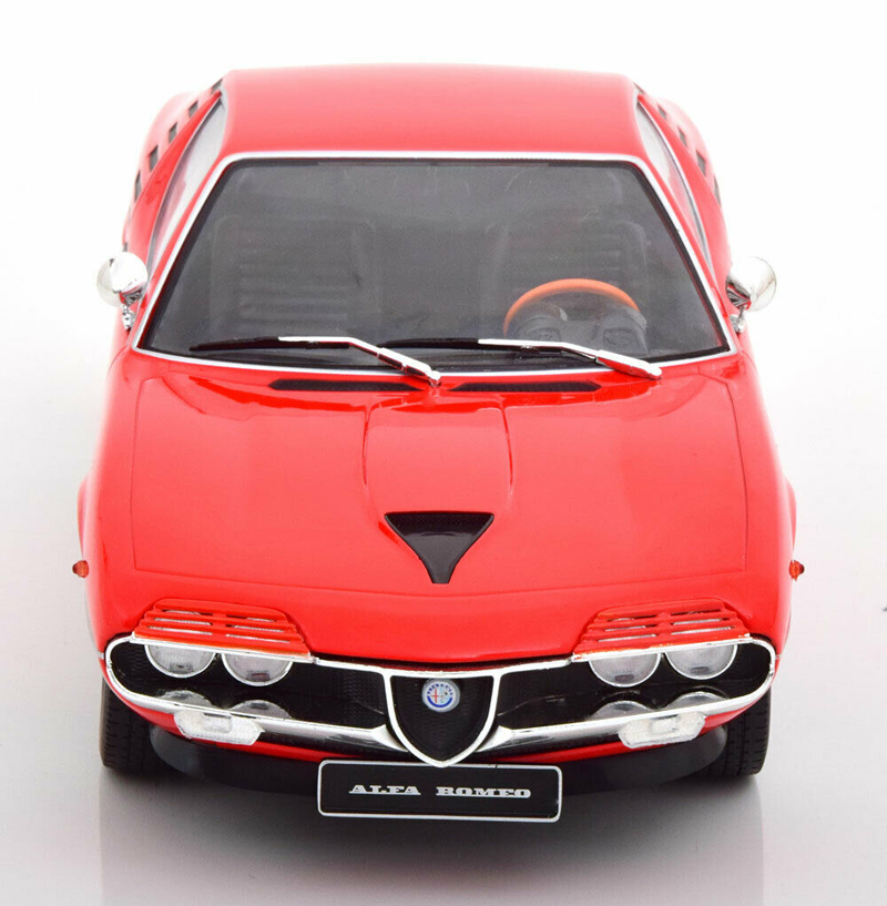 Alfa Romeo Montreal 1970 rot 1:18