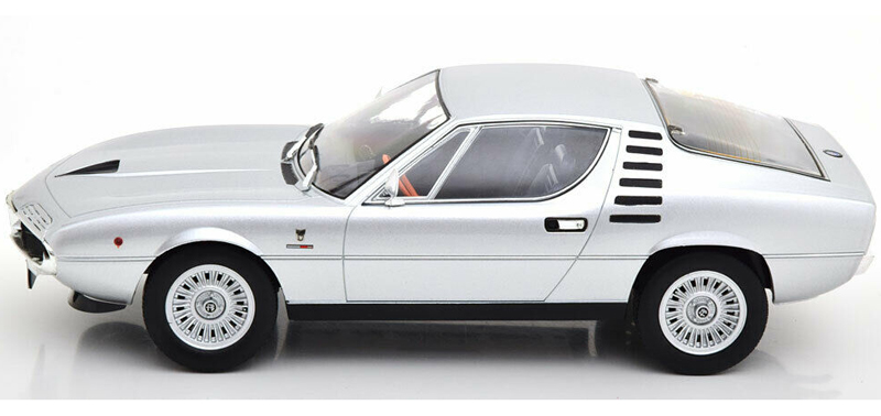 Alfa Romeo Montreal 1970 silber 1:18