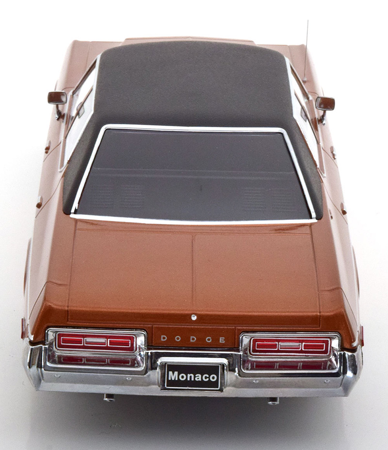 Dodge Monaco 1974 braun metallik 1:18