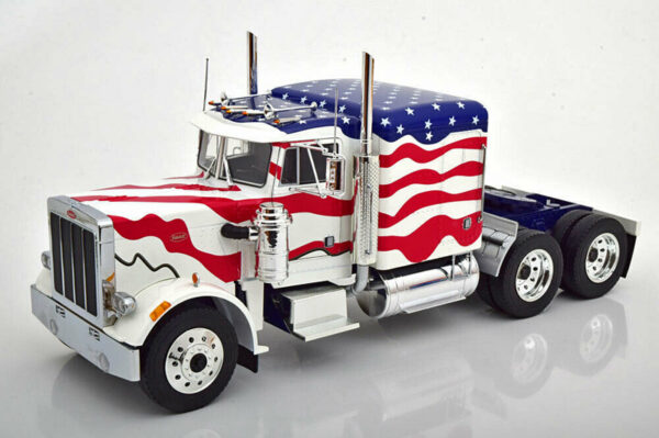 Peterbilt 359 Zugmaschine Langhauber 1967 Stars & Stripes weiß / rot / blau 1:18 Road King