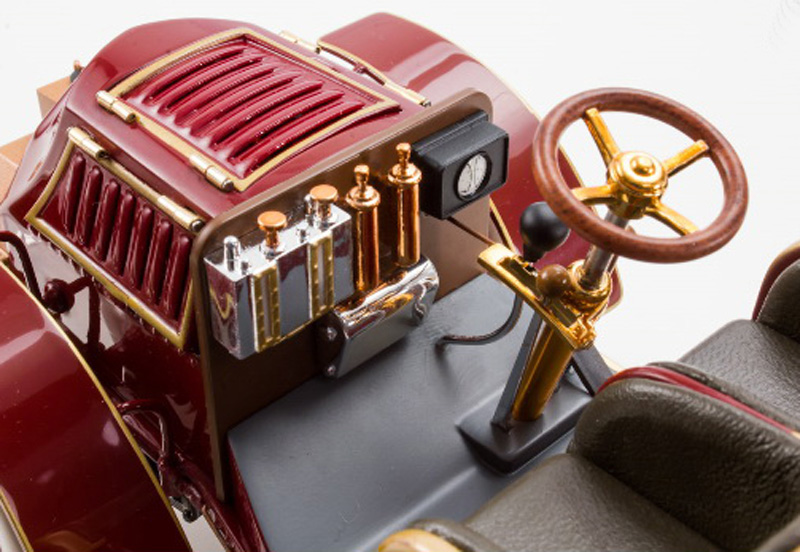 Lohner Porsche Mixte 1901 Elektroauto rot 1:18 Ferdinand Porsche Konstruktion
