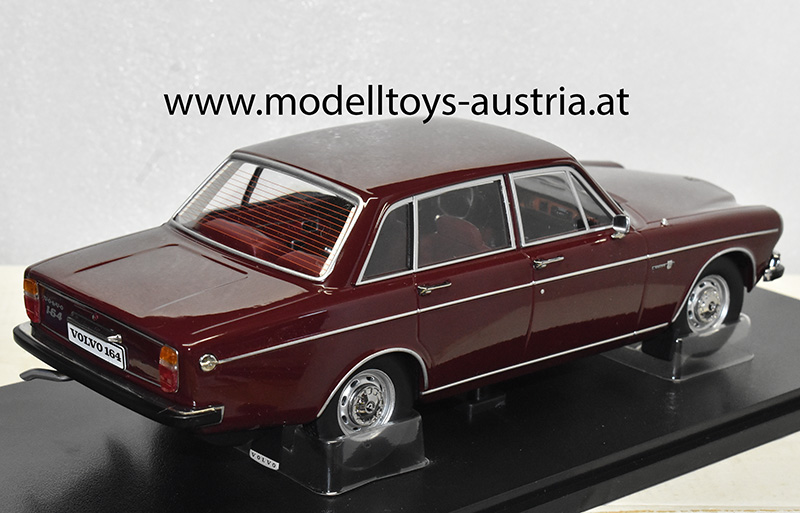 Volvo 164 Limousine 1970 wein rot 1:18