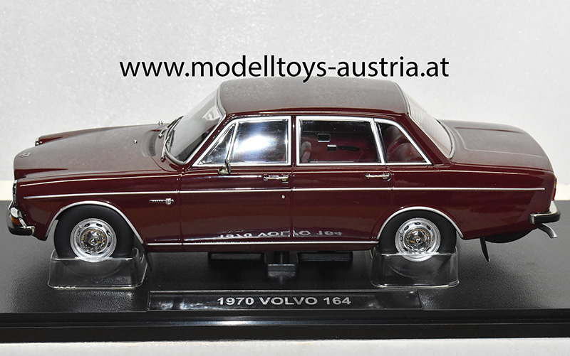 Volvo 164 Limousine 1970 wein rot 1:18