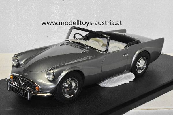 Daimler SP250 Dart Cabrio 1959 grau metallik 1:18