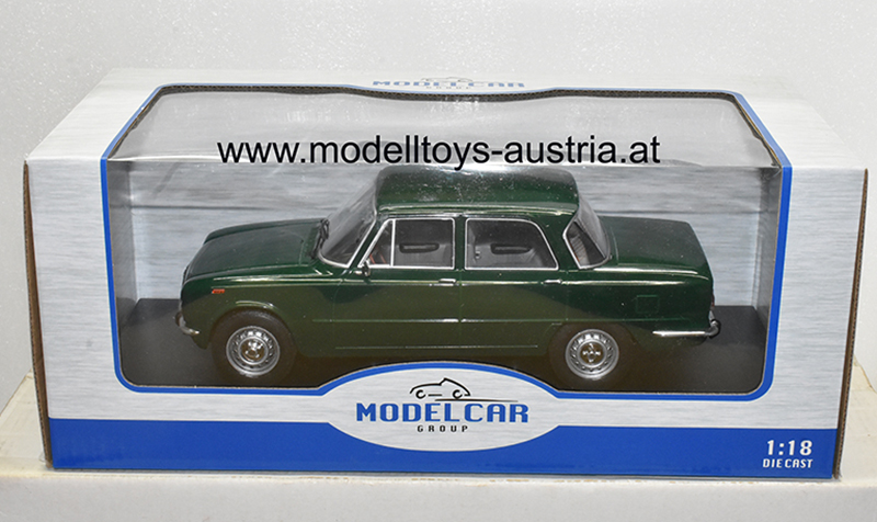 Alfa Romeo Giulia Nuova Super Limousine 1974 dunkel grün 1:18