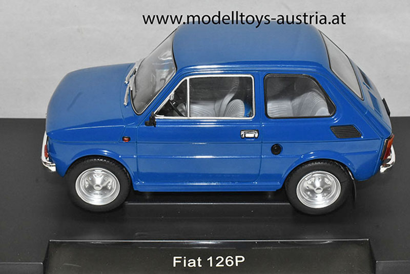 Fiat 126 P Limousine blau 1:18