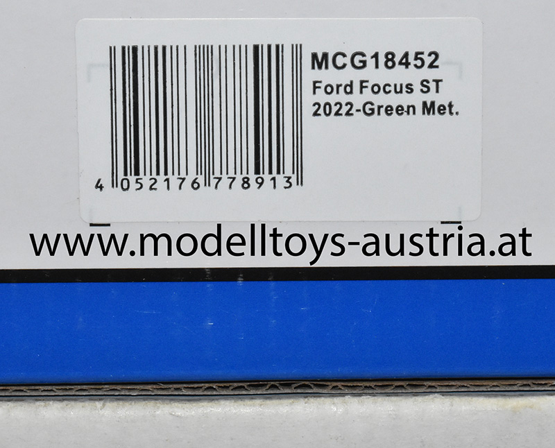 Ford Focus ST 2022 grün metallik 1:18