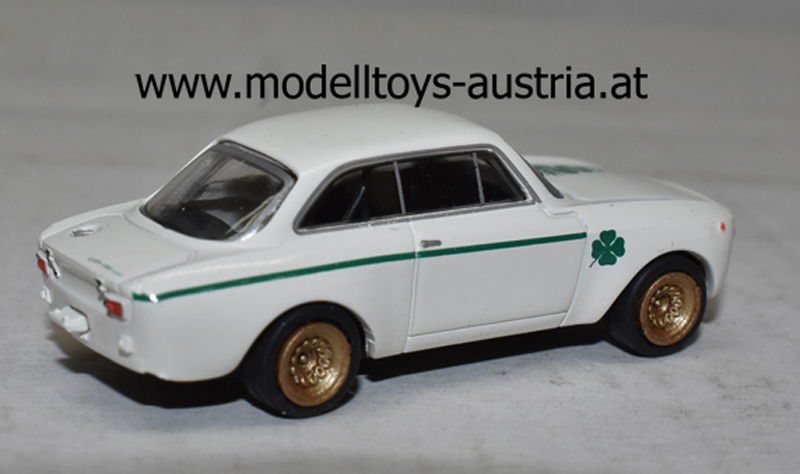Alfa Romeo GTA 1300 Junior 1965 weiss 1:87 HO
