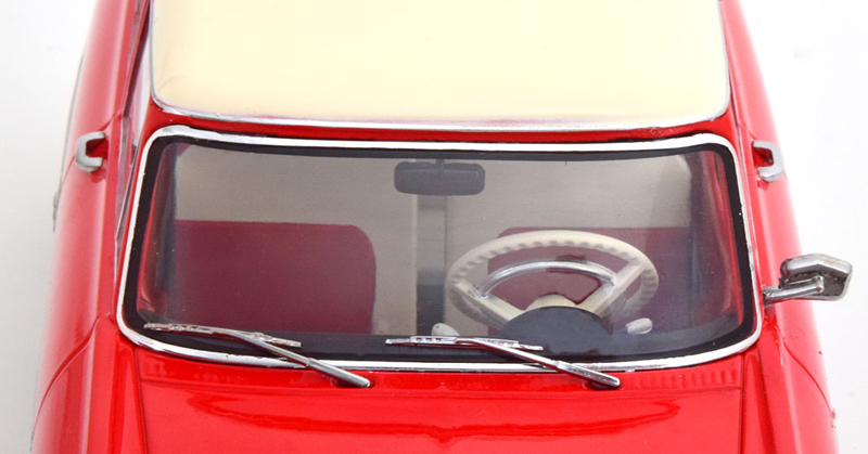 Ford Taunus P2 Limousine 17M 1957 rot / weiss 1:18