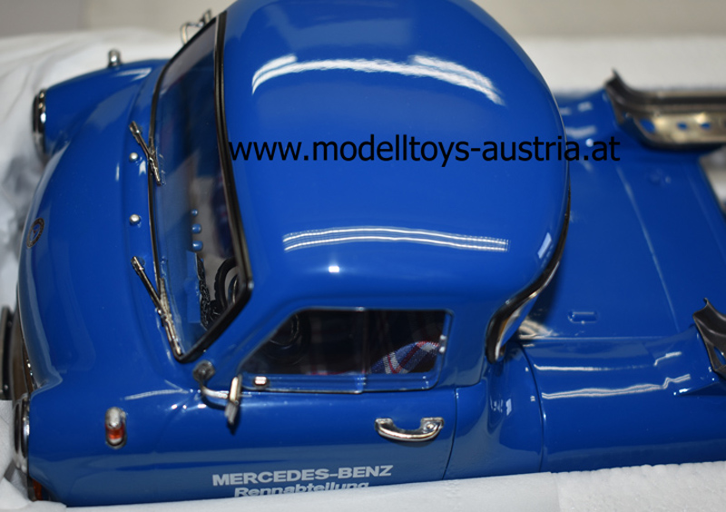 Mercedes Benz Renntransporter Race Truck 1955 Das blaue Wunder 1:18