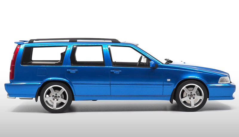 Volvo V70 Break Kombi 1996 blau metallik 1:18