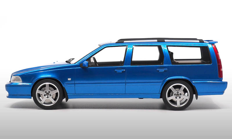Volvo V70 Break Kombi 1996 blau metallik 1:18