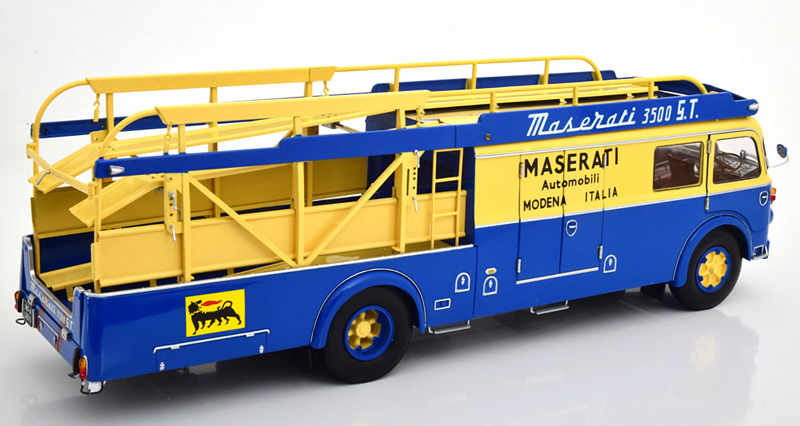 Fiat 642 RN2 Bartoletti Renntransporter 1957 MASERATI 1:18 CMR
