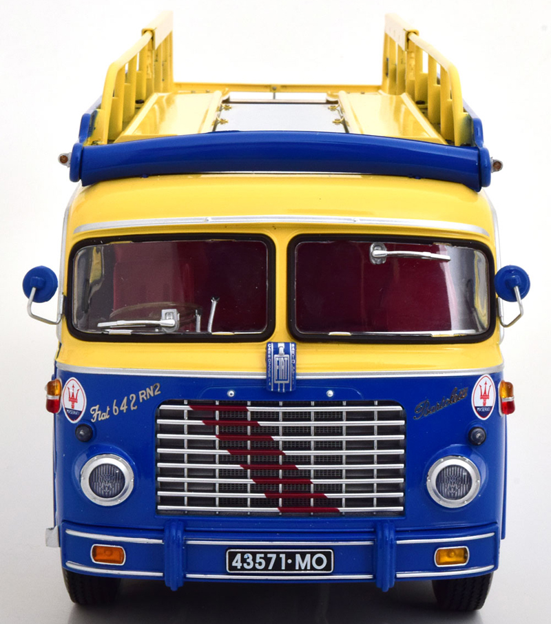 Fiat 642 RN2 Bartoletti Renntransporter 1957 MASERATI 1:18 CMR