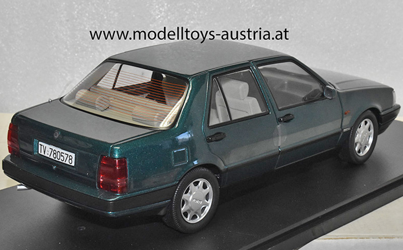 Lancia Thema Turbo 16V LX 1991 blaubetrol metallik 1:18