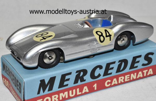 Mercedes W196 Stromlinie Formel 1 Carenata silber #84 1:48