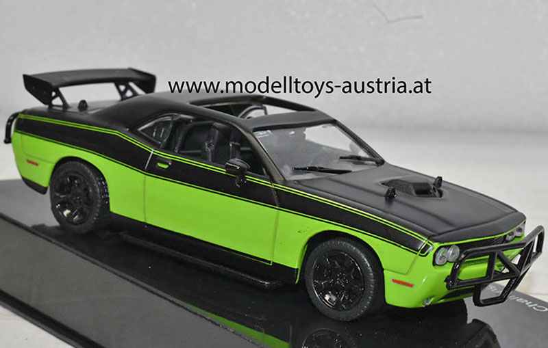Dodge Challenger SRT R/T V8 Fast & Furious LETTY's Car grün / schwarz 1:43