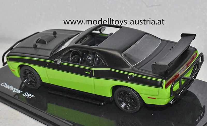 Dodge Challenger SRT R/T V8 Fast & Furious LETTY's Car grün / schwarz 1:43