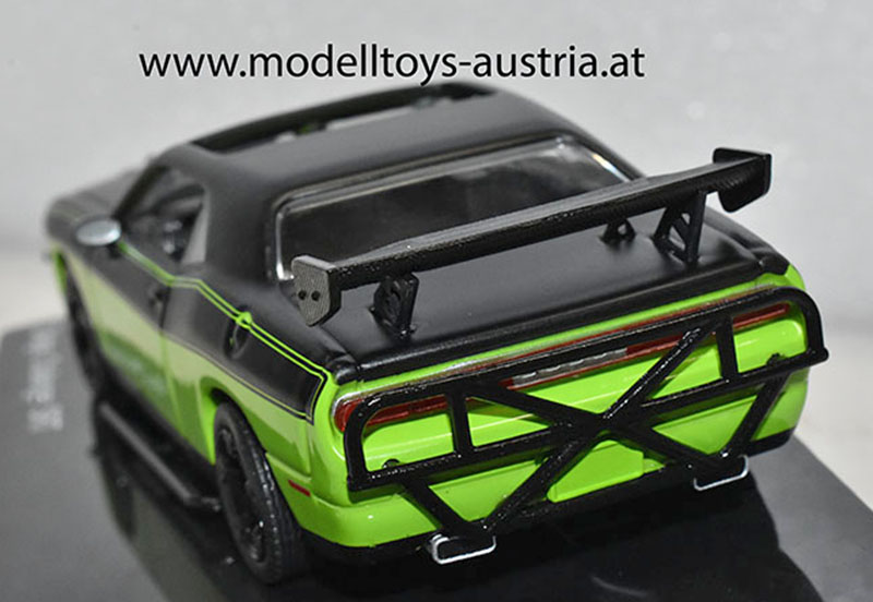 Dodge Challenger SRT R/T V8 Fast & Furious LETTY's Car grün / schwarz 1:43