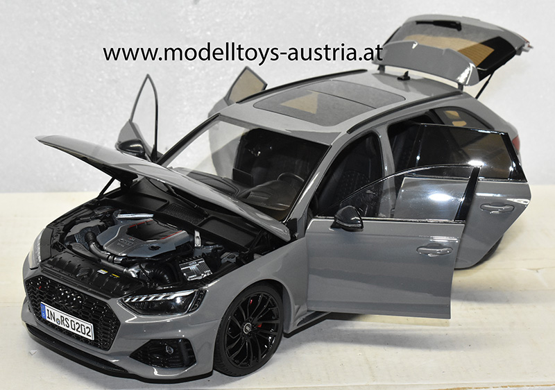 Audi RS4 B9 Avant Kombi Break 2017 grau 1:18 Audi A4