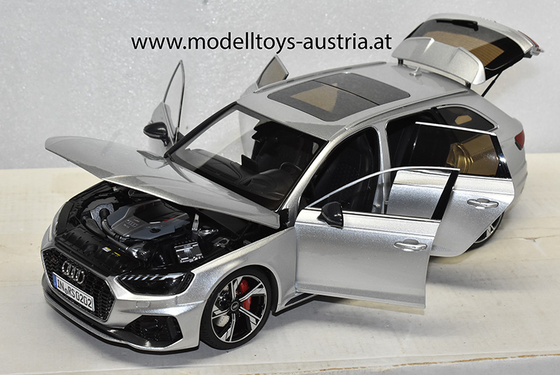 Audi RS4 B9 Avant Kombi Break 2017 silber 1:18 Audi A4