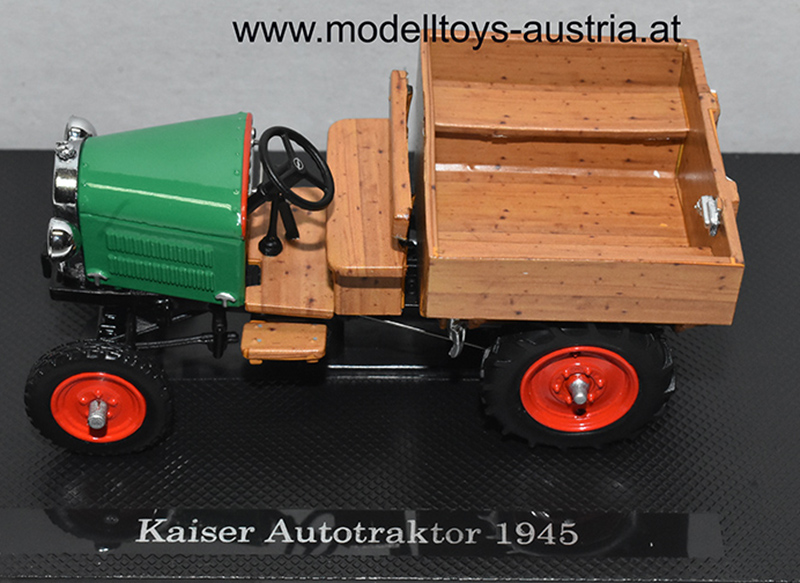 Kaiser Autotraktor 1945 grün / braun 1:43 Philatelie Liechtenstein