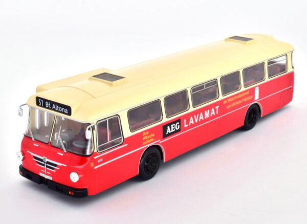 Büssing Senator 12 D Bahnhof 51 Altona AEG Lavamat 1:43