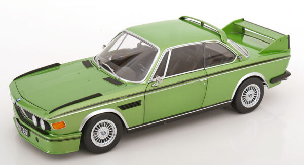 BMW E9 3.0 CSL Coupe mit Spoiler Set 1973 - 1975 grün metallik 1:12